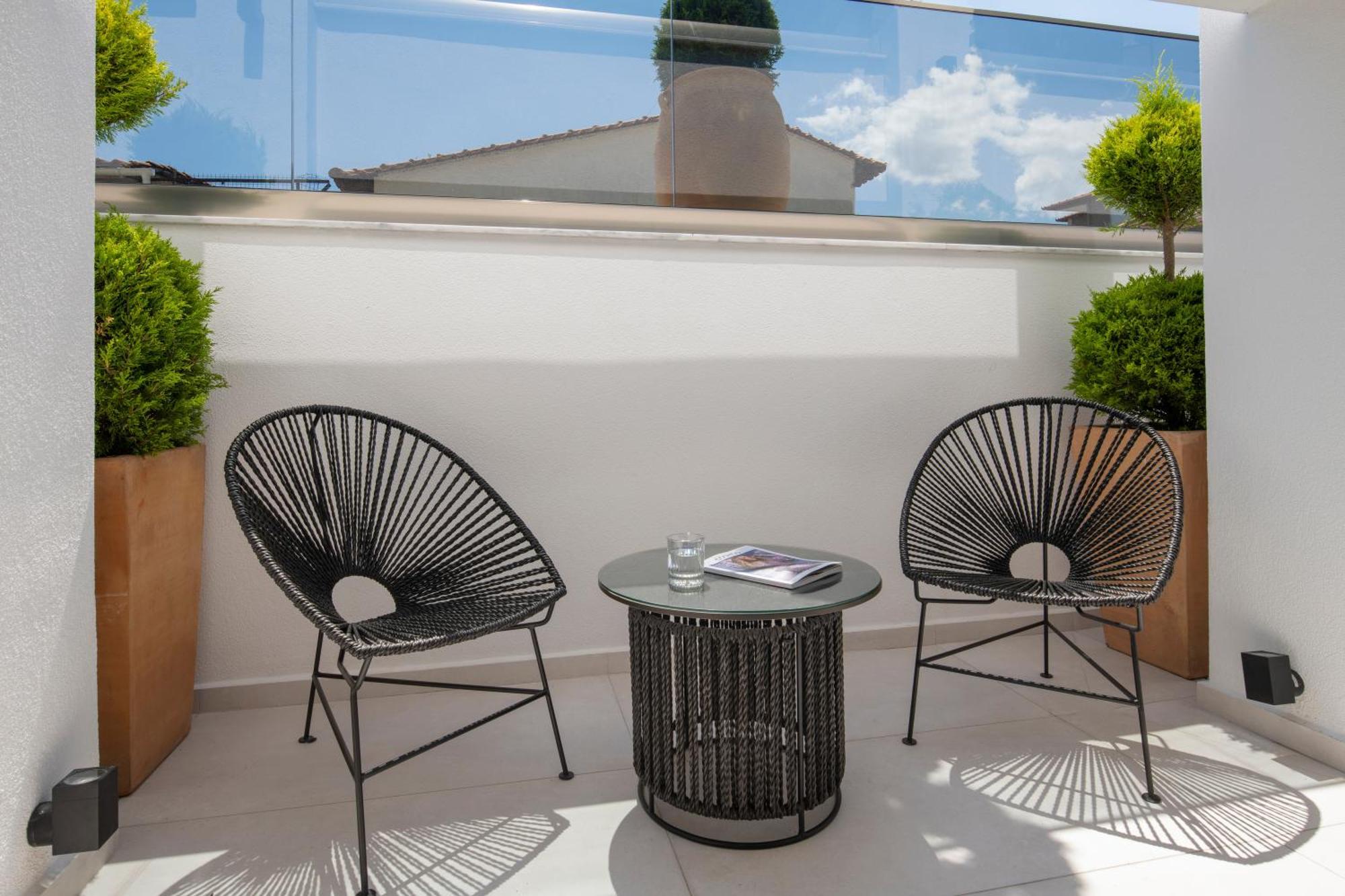Alexandrion Appartements Down Town Сарти Екстериор снимка