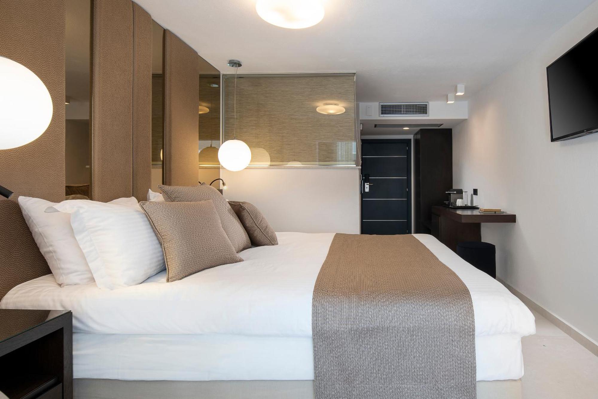 Alexandrion Appartements Down Town Сарти Екстериор снимка